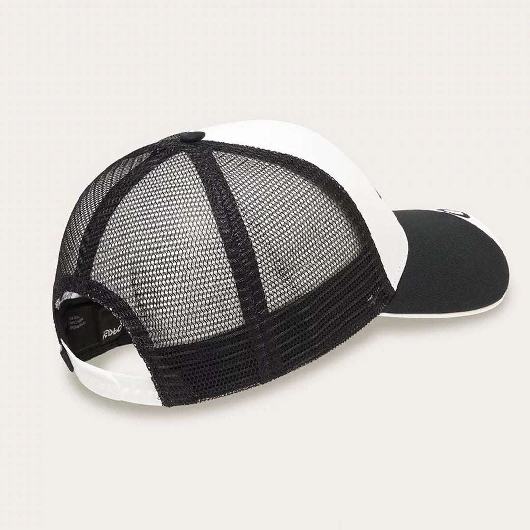 Oakley Classic Trucker Hat - Black & White